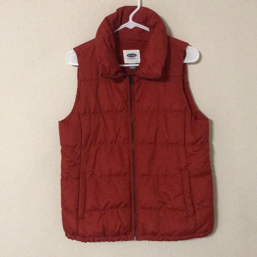 Old Navy Puffer Vest